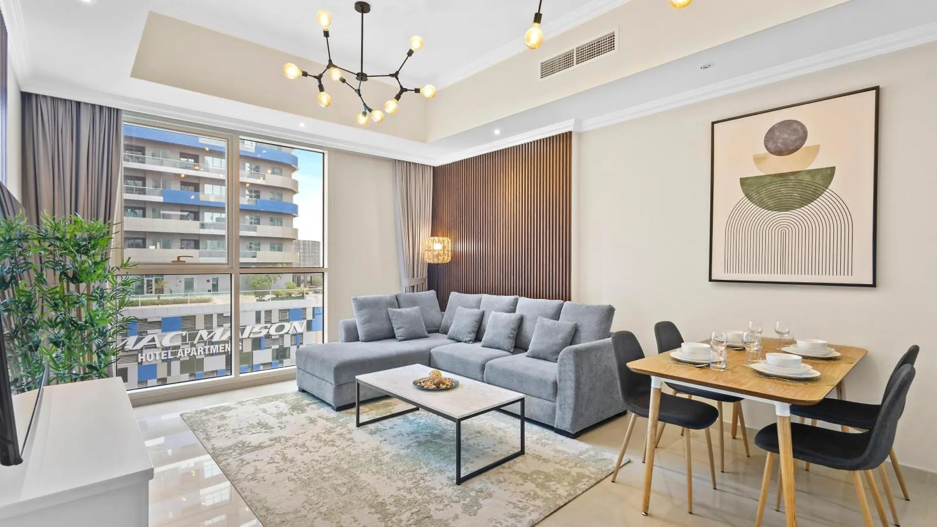 Premium 1 Bedroom Apartment Near Dubai Mall 0*,  United Arab Emirates